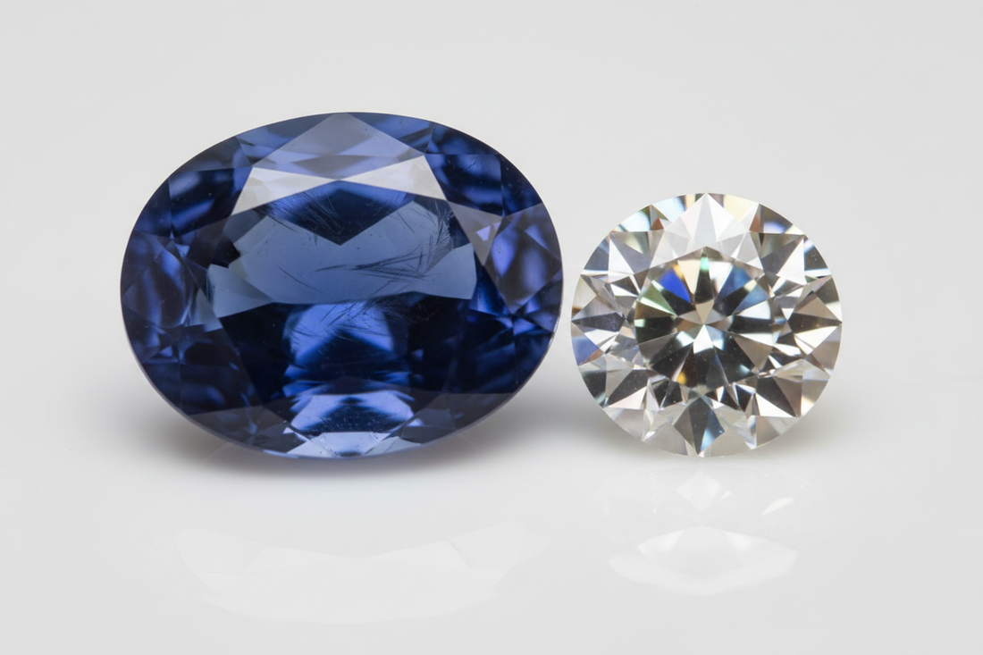 Sapphire vs Diamond: Which Is Right for Your Engagement Ring?