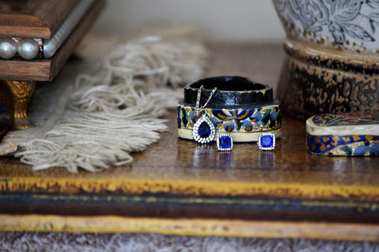 Ceylon Blue Sapphires in a variety of jewellery settings