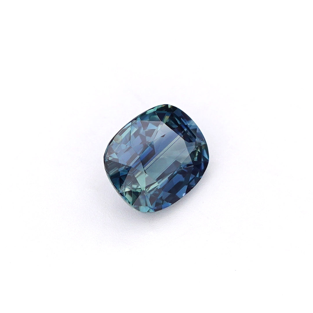 1.05 Ct Teal Sapphire Unheated