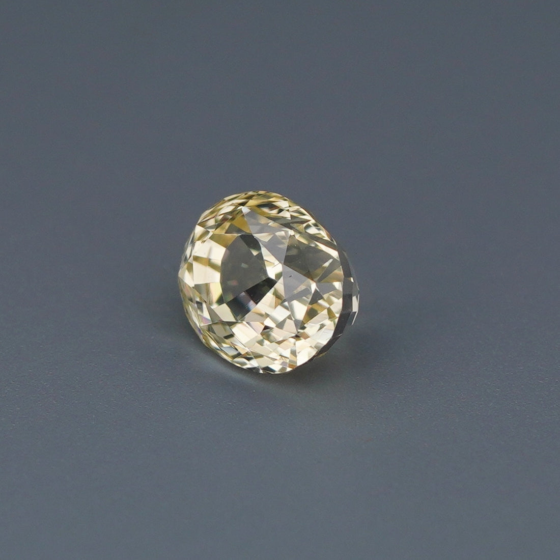 1.29 Ct Yellow Ceylon Sapphire Unheated Oval Cut