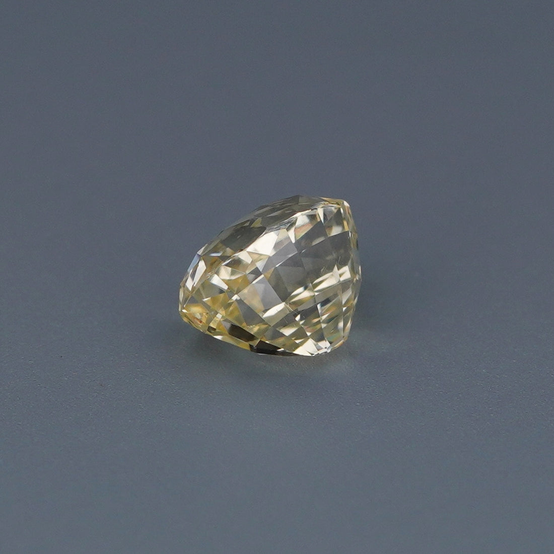 1.29 Ct Yellow Ceylon Sapphire Unheated Oval Cut