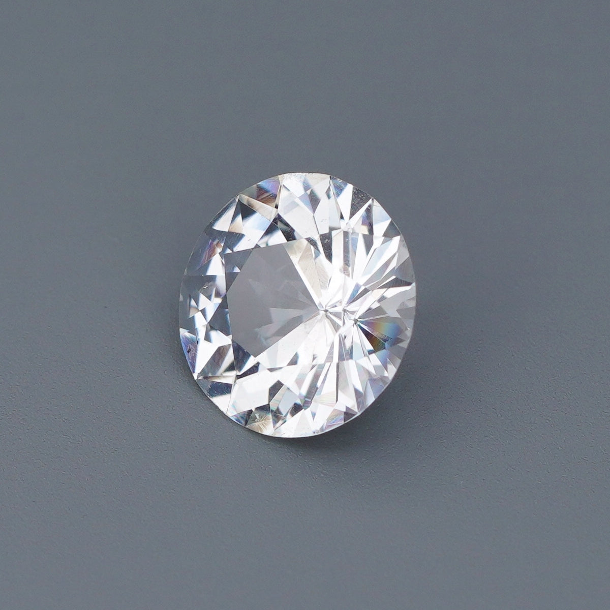 1.82 Ct White Sapphire Unheated Round Brilliant Cut