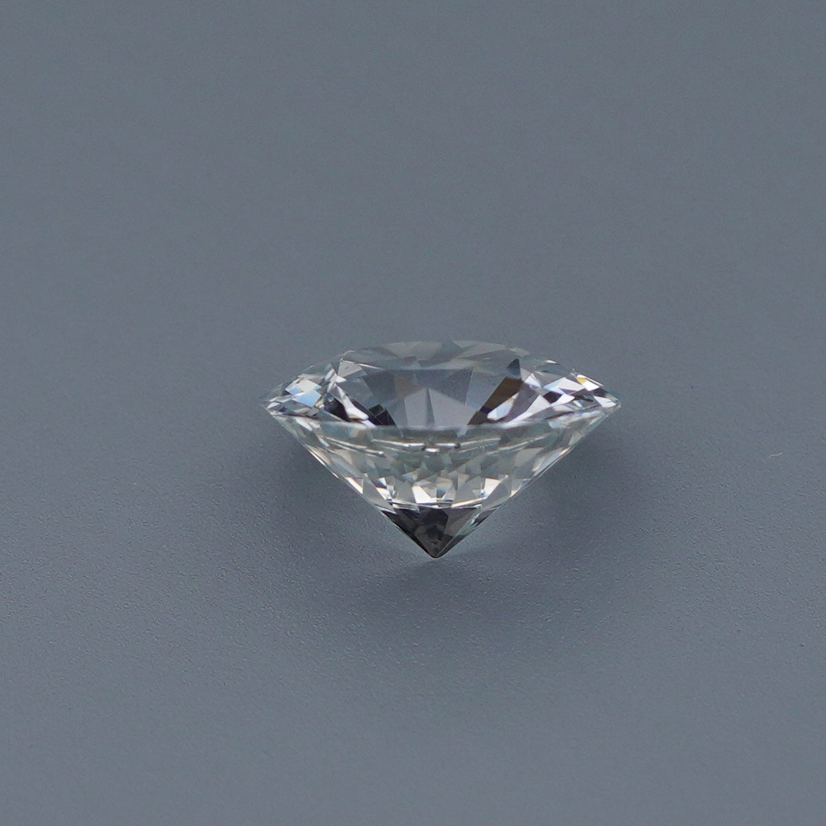 1.82 Ct White Sapphire Unheated Round Brilliant Cut
